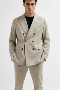 Americana Slim Fit con raya diplomática confeccionada con materiales reciclados