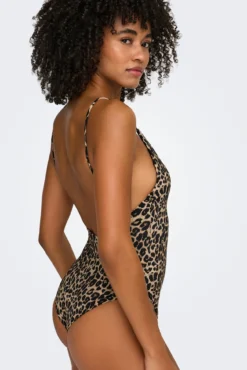 Bañador sin aros leopardo