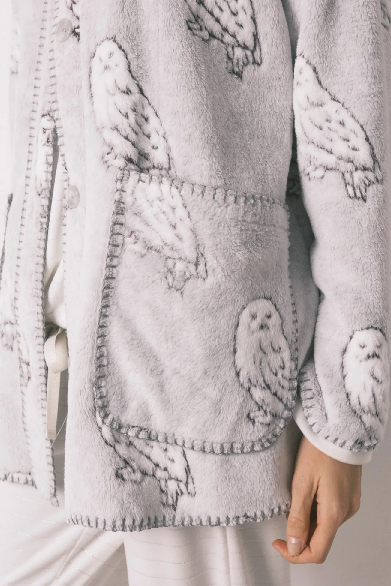 Bata corta tejido polar pelo gris "Hedwig"