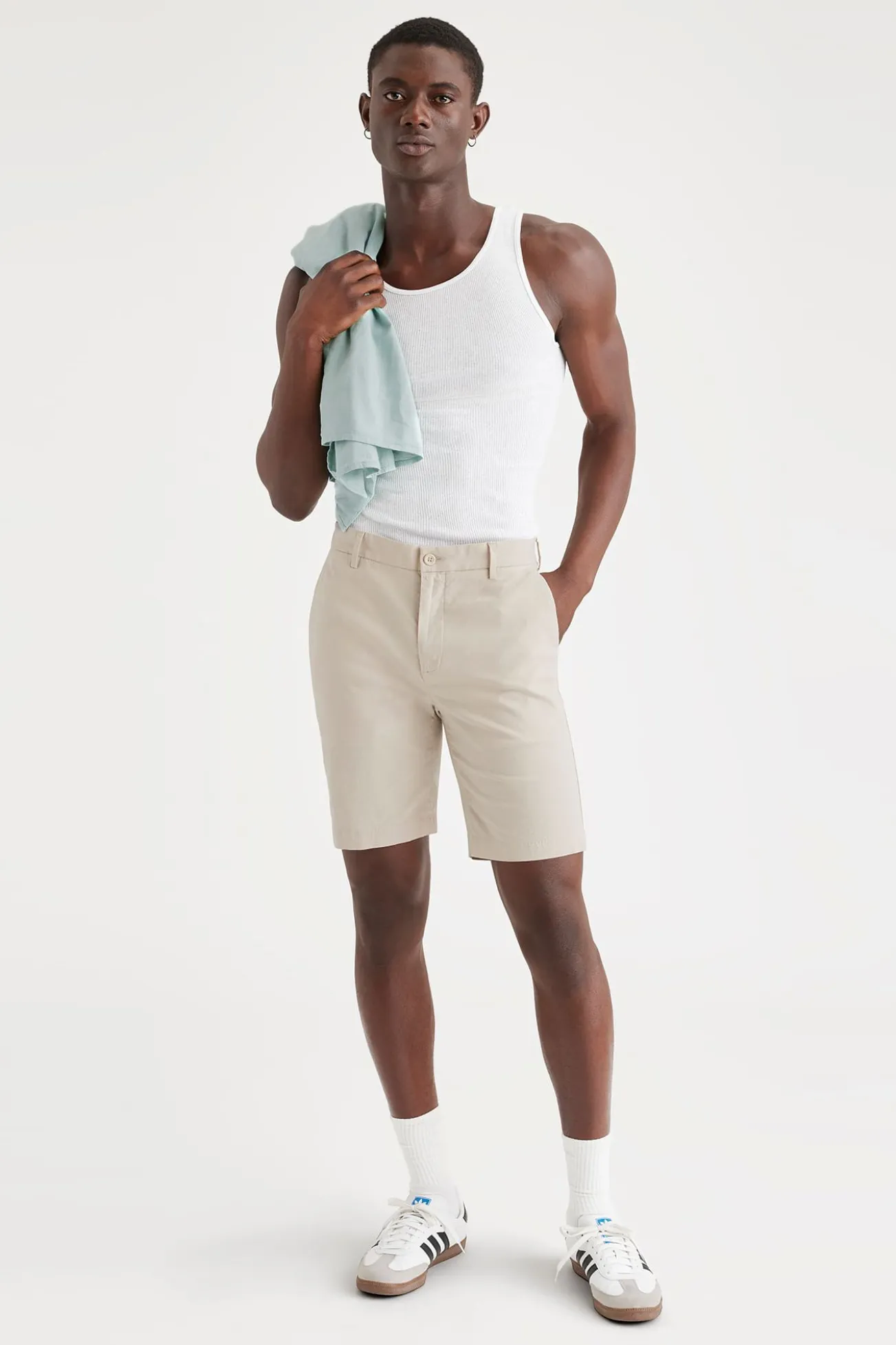 Bermuda básica fit-slim