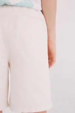 Bermuda chino para niño
