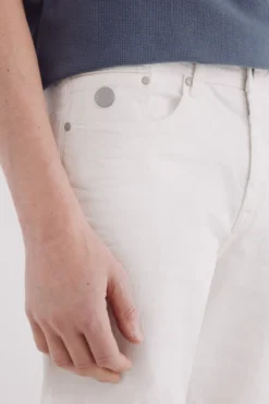 Bermuda color lavada slim fit