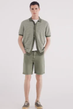 Bermuda color lavada slim fit