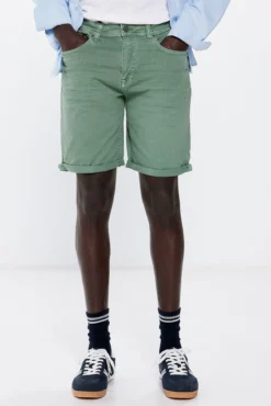 Bermuda color slim fit