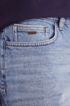 Bermuda vaquera lavado medio regular fit