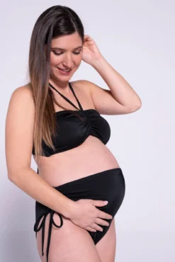 Bikini premamá con frunces