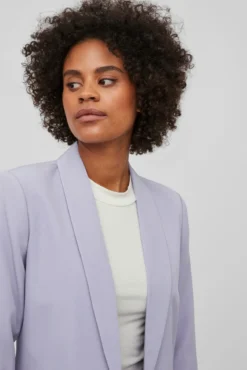 Blazer de manga larga corte clásico