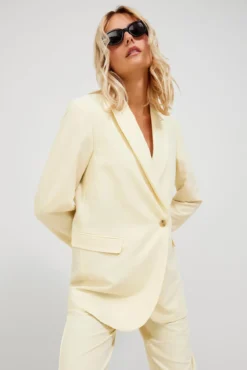 Blazer regular doble botonadura