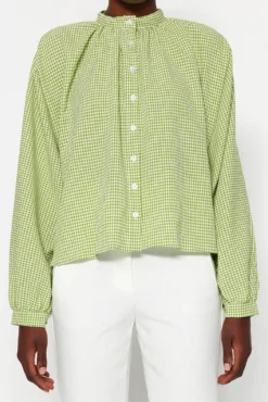 Blusa abotonada