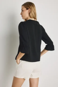 Blusa con volantes