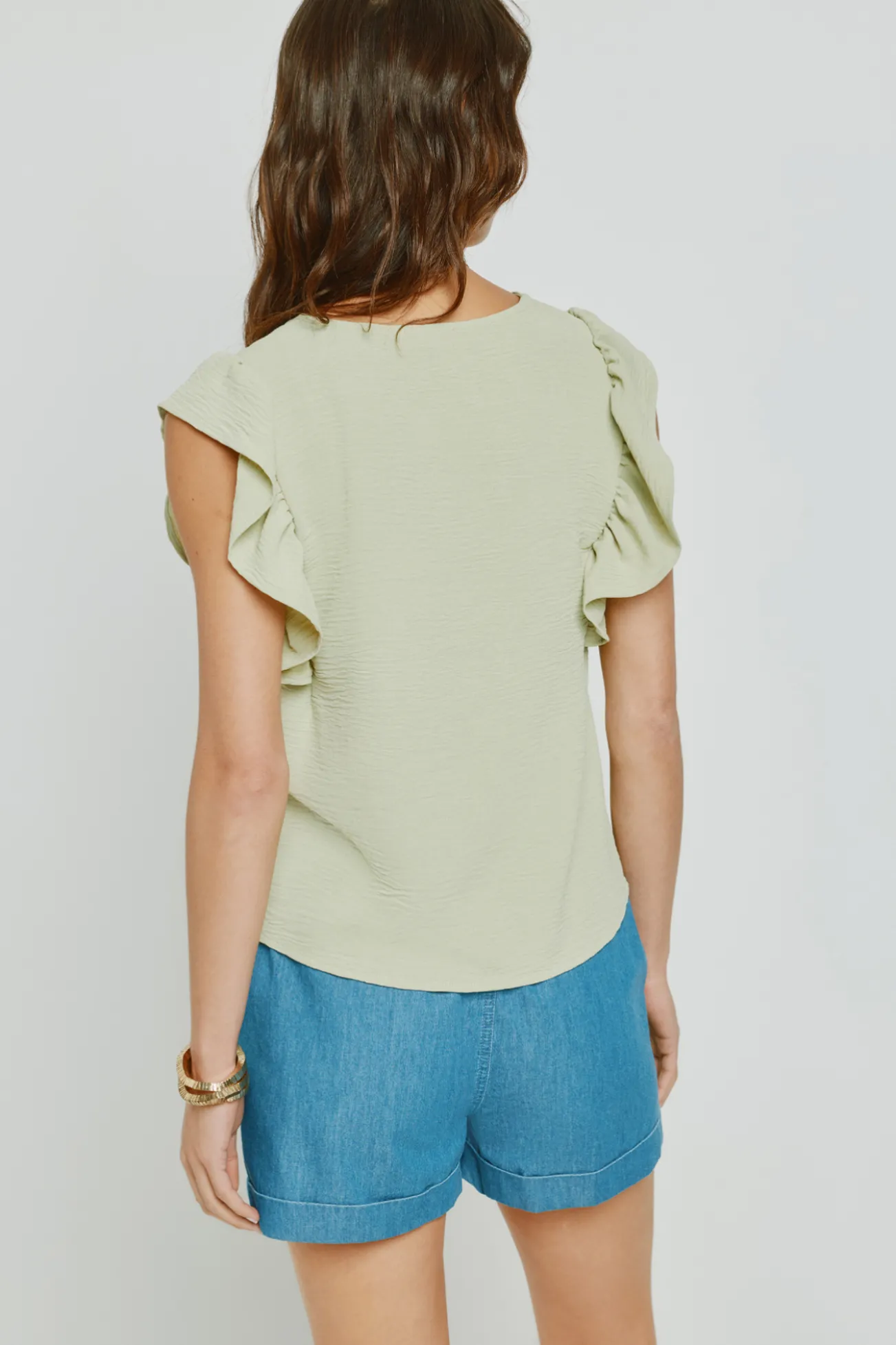 Blusa con volantes