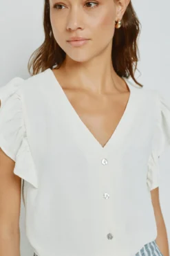 Blusa con volantes