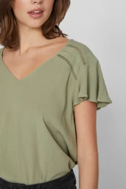 Blusa cuello escote