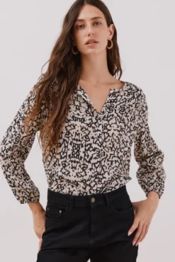 Blusa cuello redondo