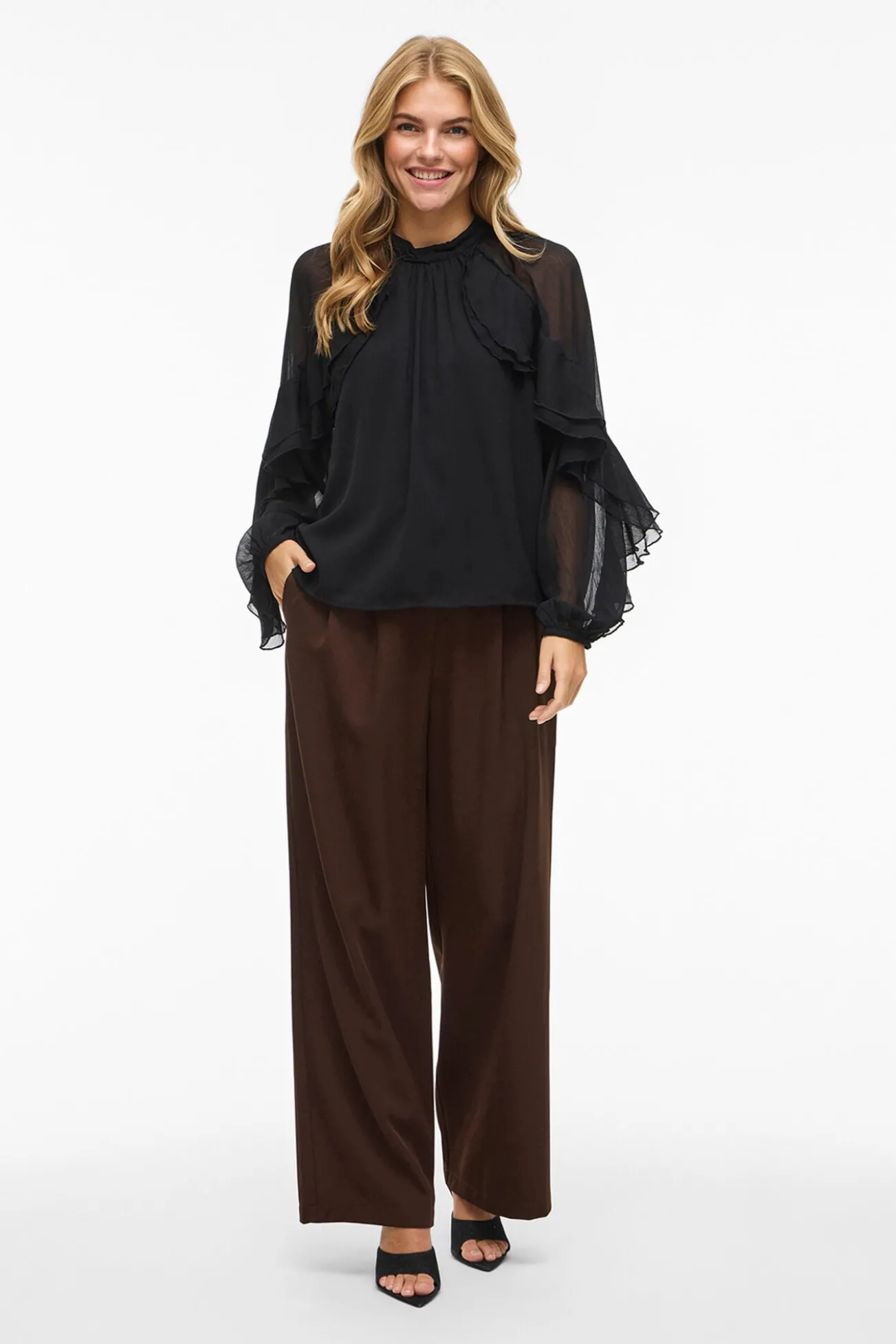 Blusa de gasa con volantes