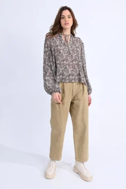 Blusa de manga larga con estampado y lazada