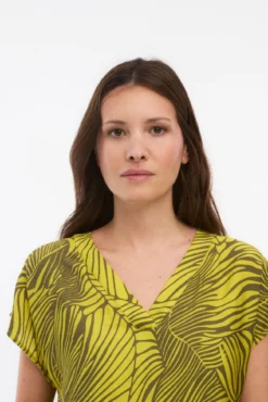 Blusa estampada con viscosa