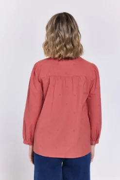 Blusa fluida margaritas