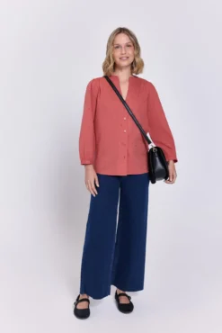 Blusa fluida margaritas