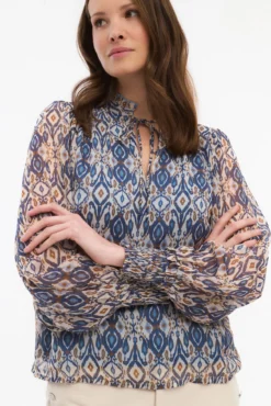 Blusa manga larga estampada