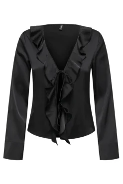 Blusa satinada con volante