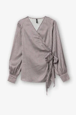 Blusa Satinada Cruzada