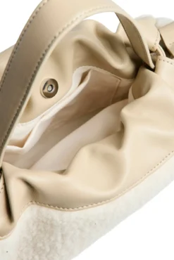 Bolso bombonera teddy detalles piel