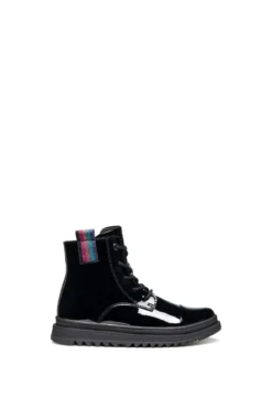 Botines efecto charol