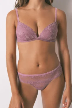 Braga ancha encaje rosa