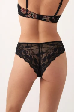 Braga brasileña mesh floral