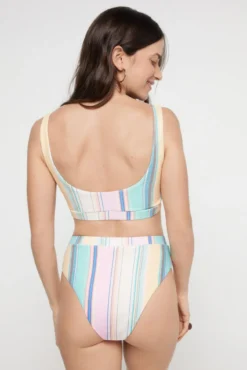 Braguita alta de bikini con estampado a rayas