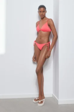 Braguita bikini lazos