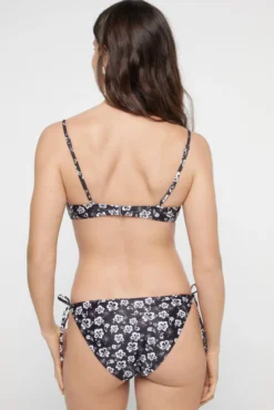 Braguita de bikini lazo