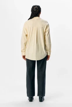 Camisa amplia rayas