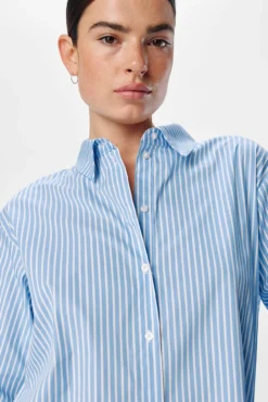 Camisa amplia rayas