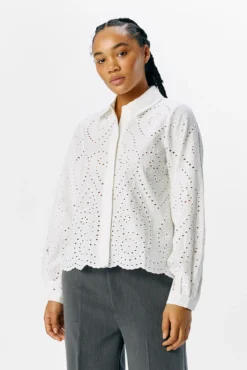 Camisa bordado inglés