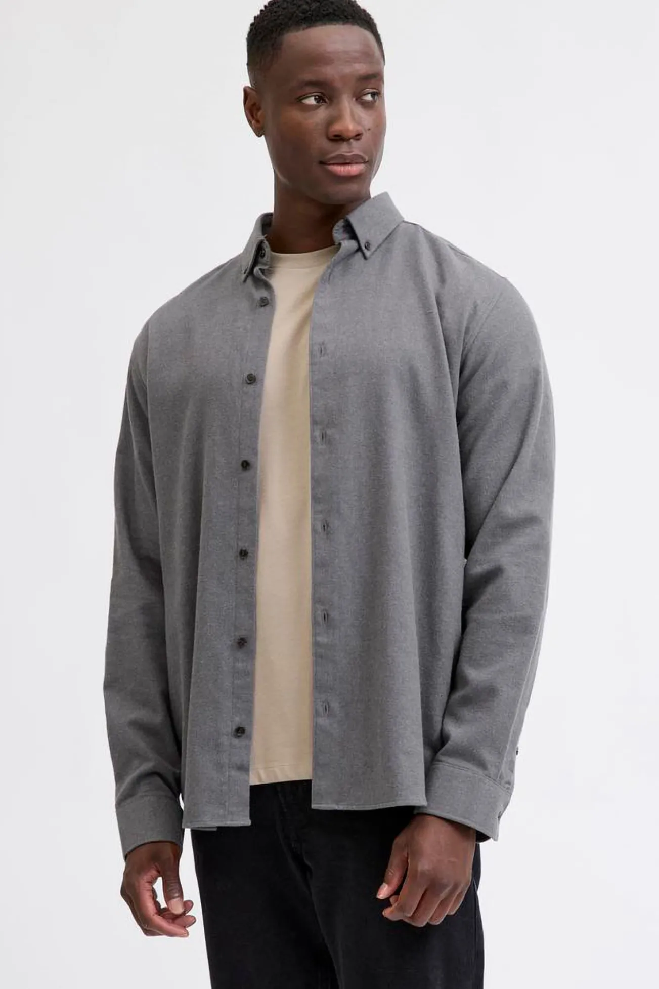 Camisa clásica sarga