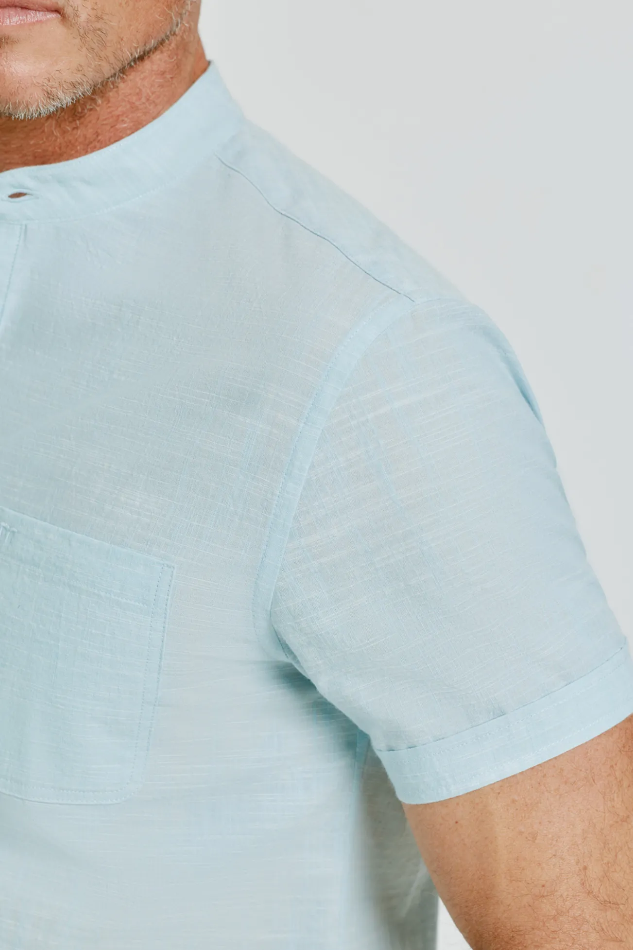 Camisa cuello mao manga corta
