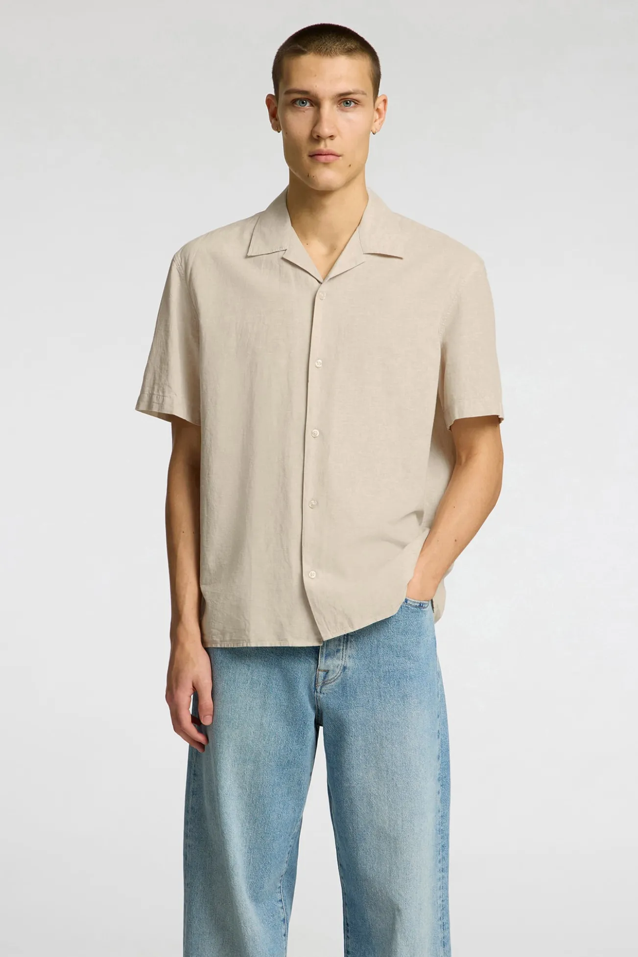 Camisa de lino de manga corta