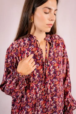 Camisa de manga larga abullonada