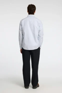 Camisa de manga larga con bolsillo 100% algodón