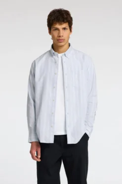 Camisa de manga larga con bolsillo 100% algodón