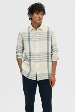 Camisa de manga larga de cuadros Relaxed Fit confeccionada con algodón y lino