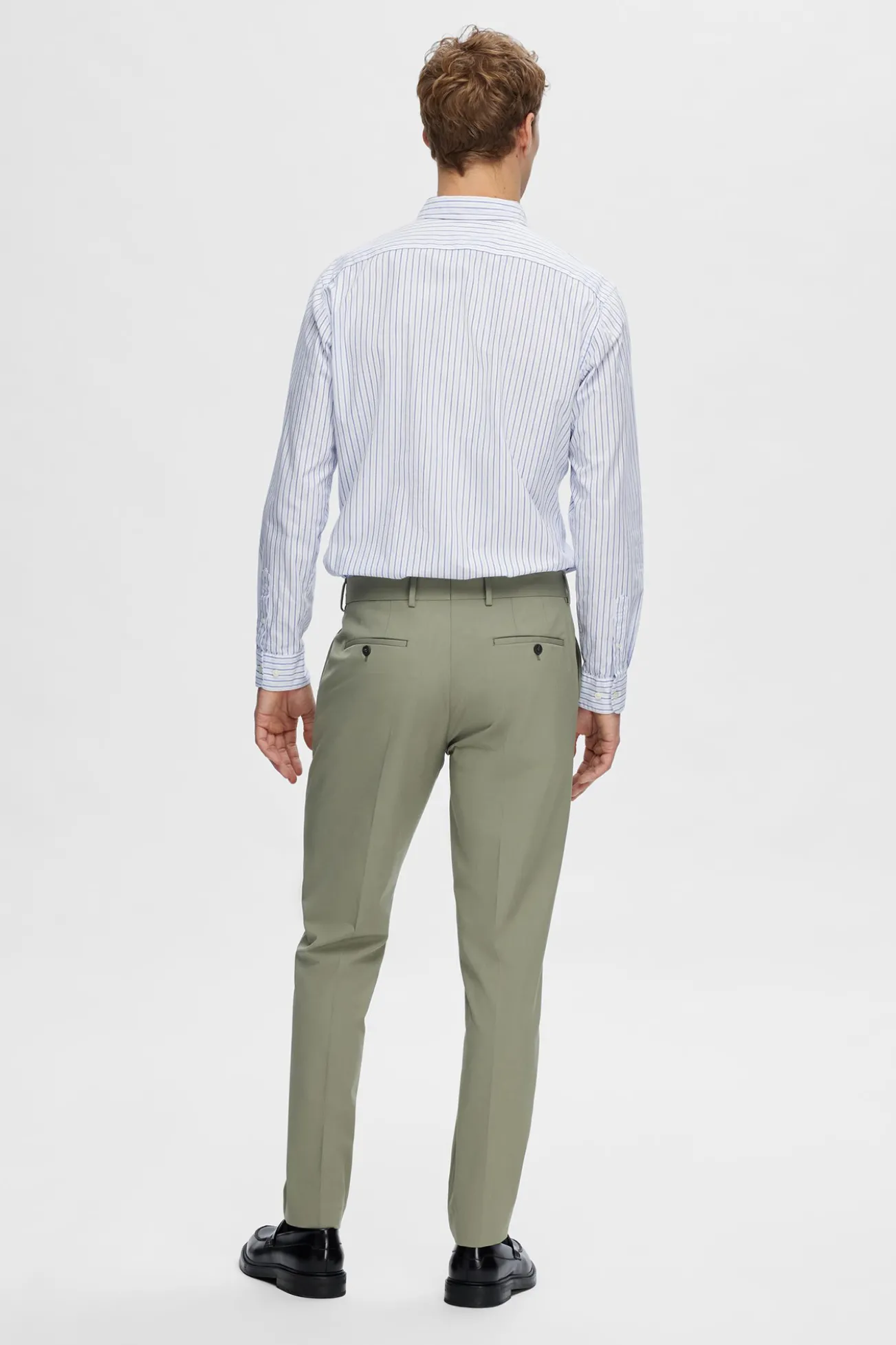 Camisa de manga larga Slim Fit confeccionada con algodón reciclado