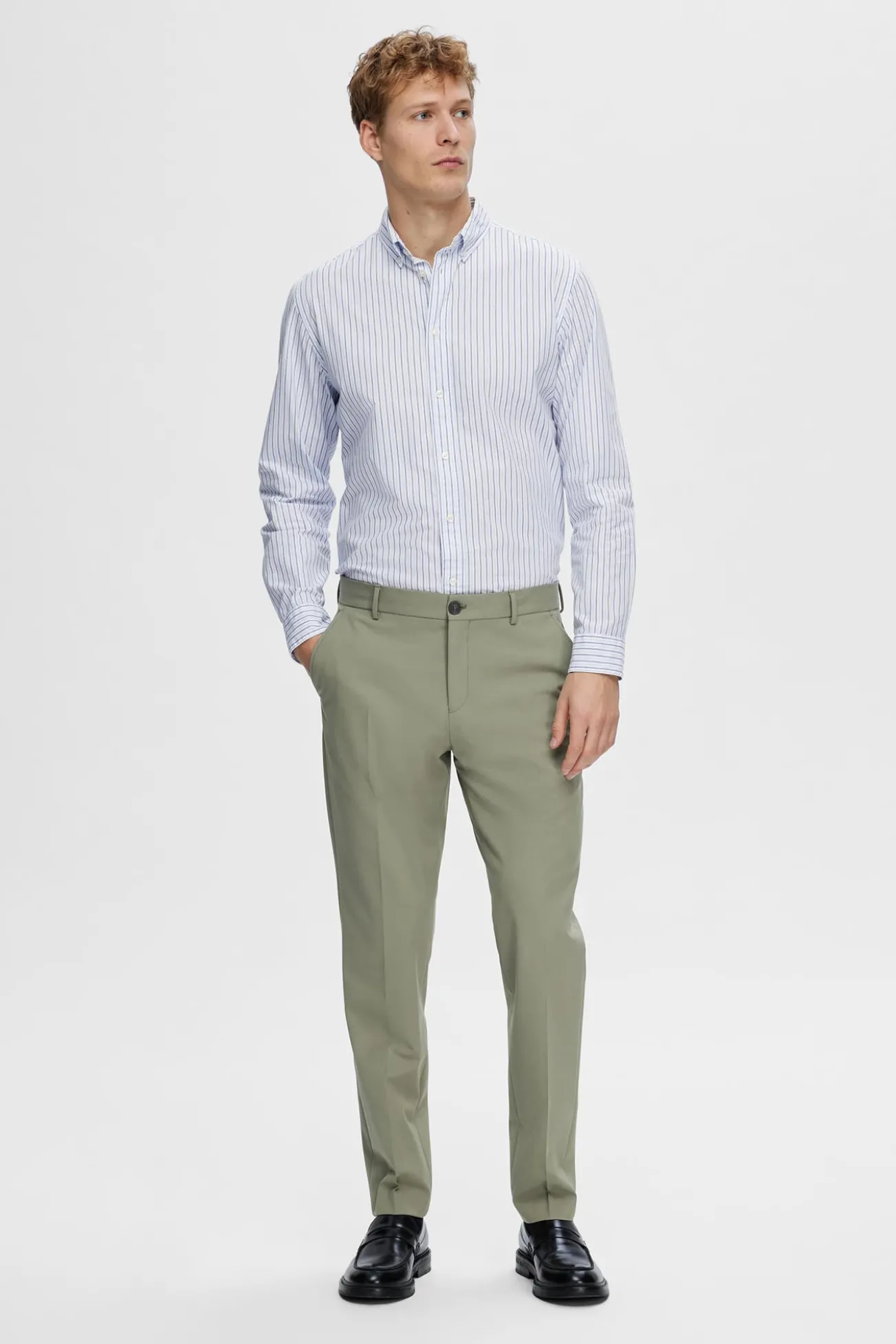 Camisa de manga larga Slim Fit confeccionada con algodón reciclado