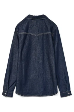 Camisa denim con bolsillos en el pecho