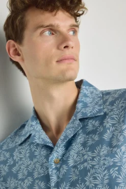 Camisa estamapada manga corta