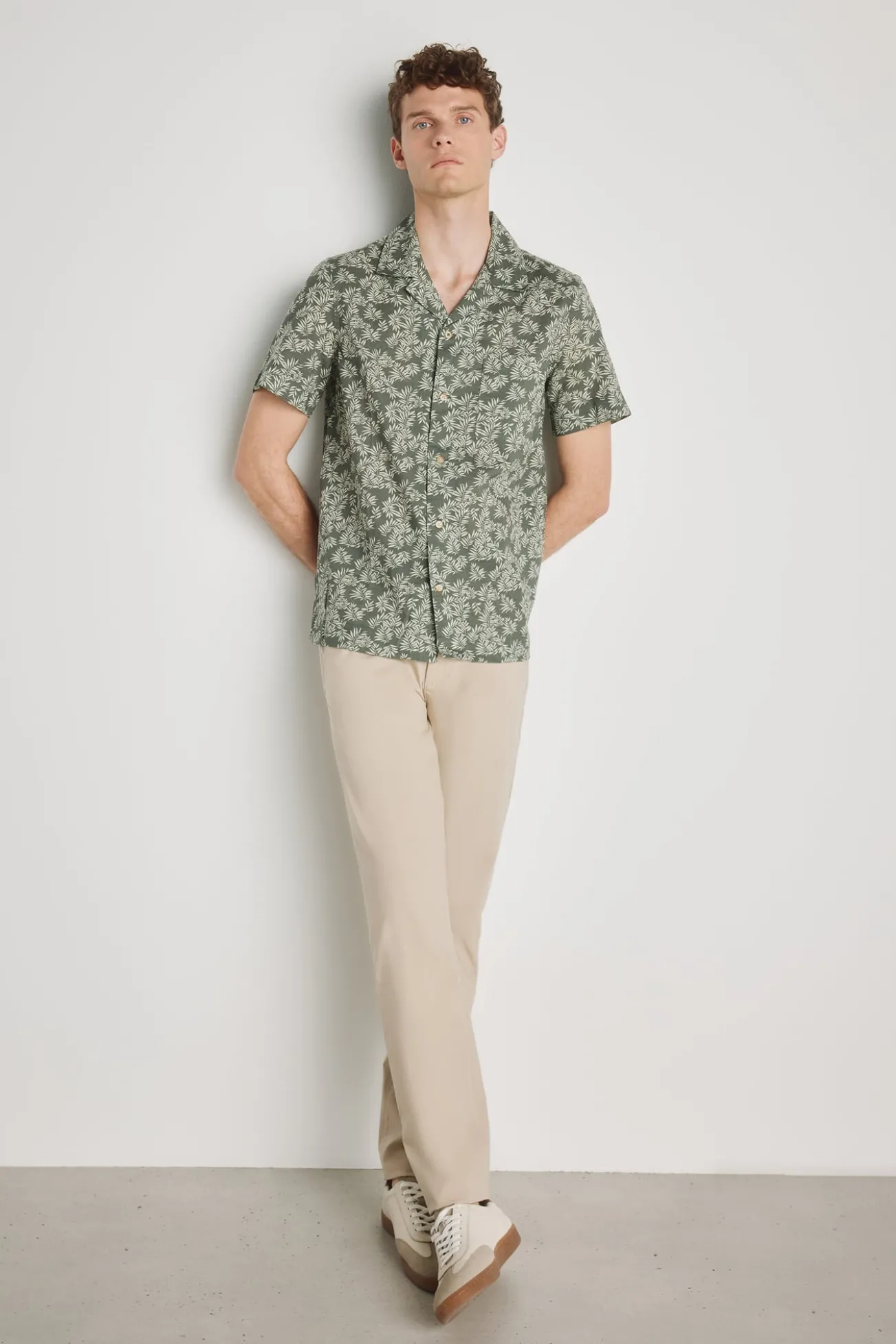 Camisa estamapada manga corta