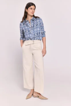 Camisa estampada cuello camisero