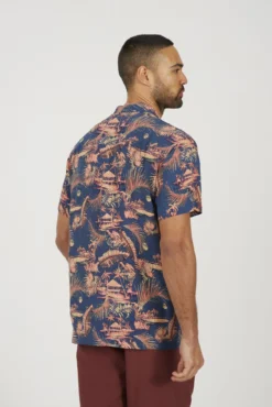 Camisa estampada de manga corta